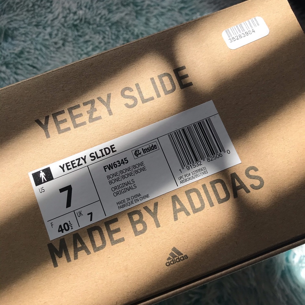 Yezzy Slide BRAND NEW